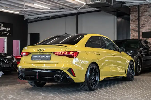 Audi RS3 view 7