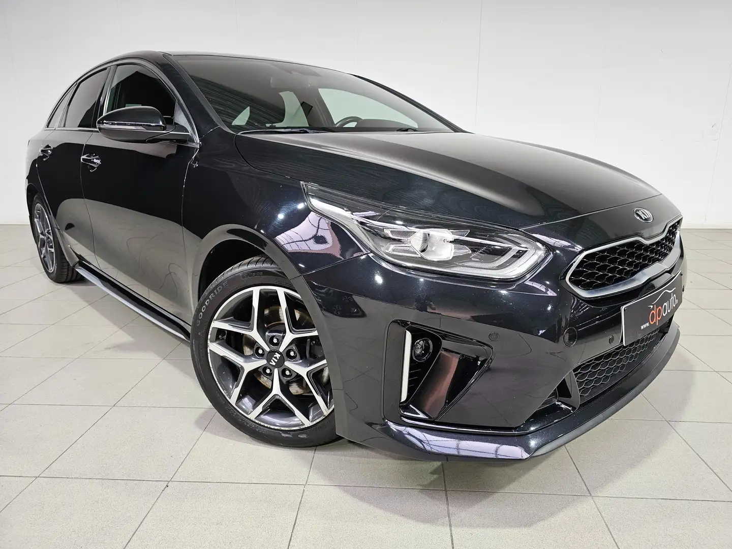 Kia ProCeed / pro_cee'd 1.4 T-GDi GT-Line DCT Noir - 1
