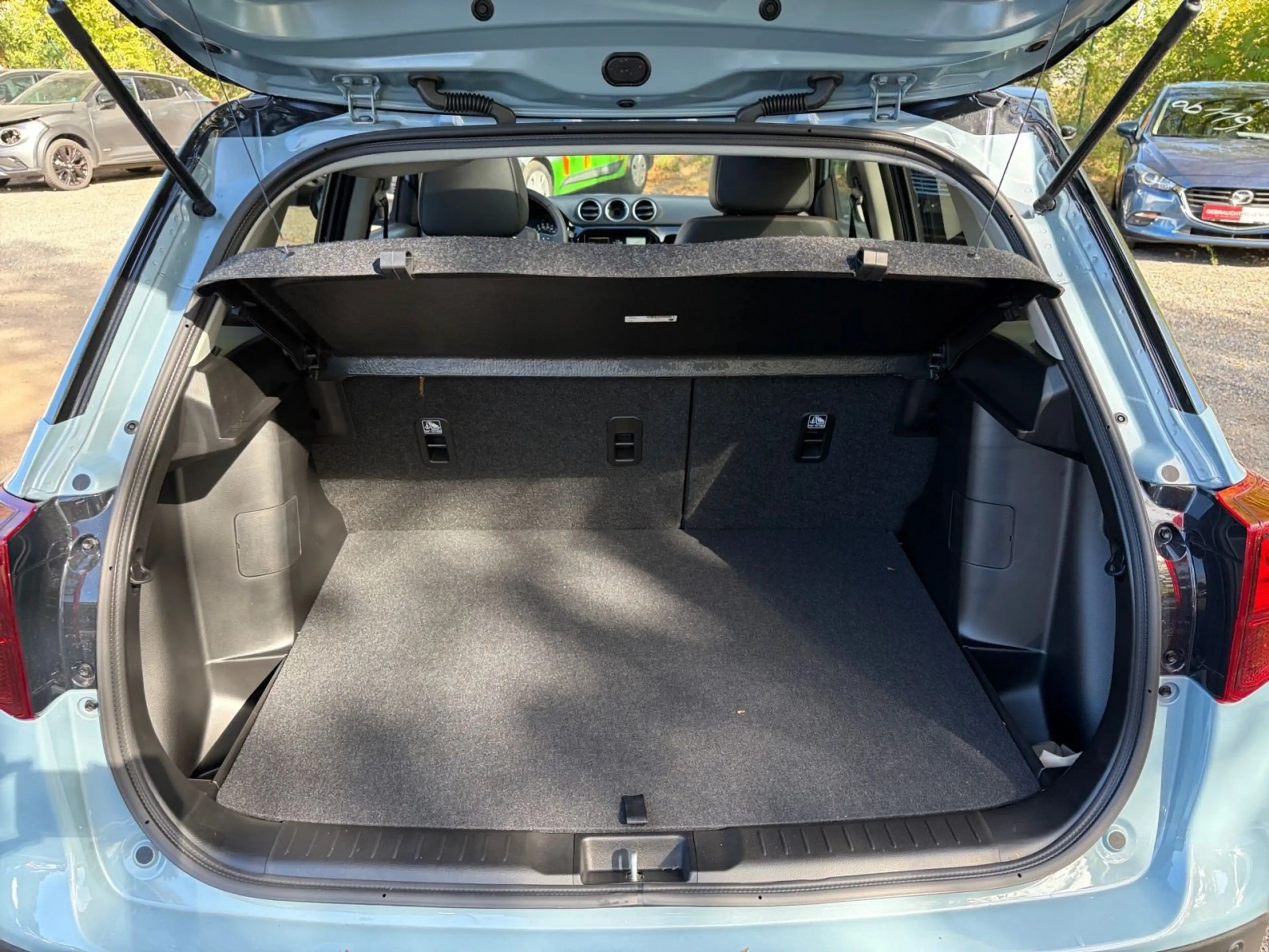 Suzuki Vitara VITARA 1,4 X-ITE COMFORT+ ALLGRIP LED+NAVI+ACC++ — photo 12