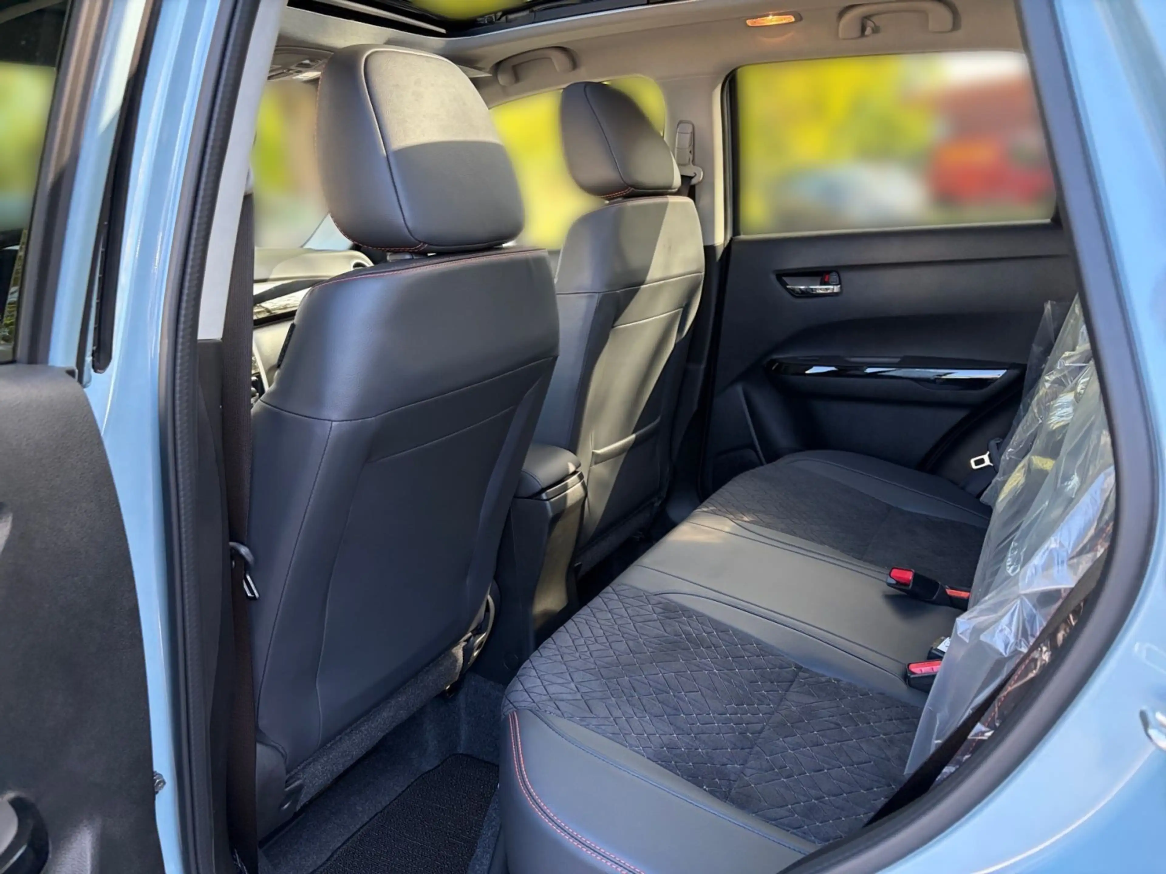 Suzuki Vitara VITARA 1,4 X-ITE COMFORT+ ALLGRIP LED+NAVI+ACC++ — photo 11