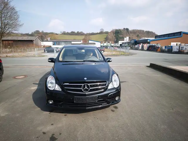 Mercedes-Benz R 350 R 320 CDI 4Matic
