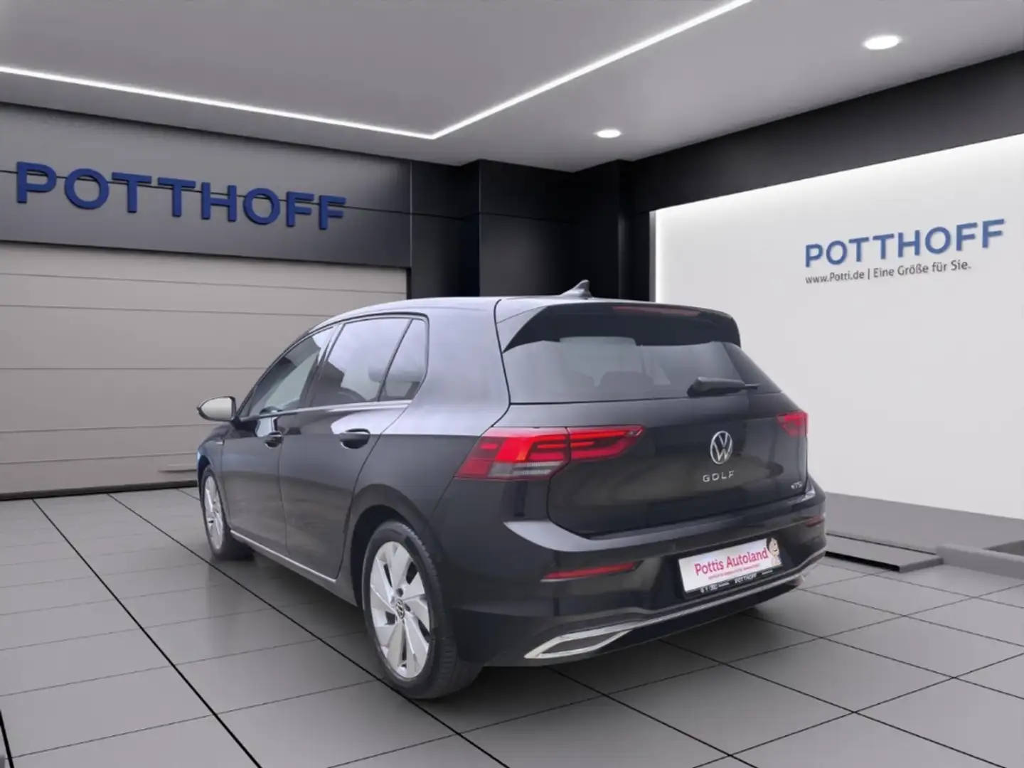 Volkswagen Golf 1.5 eTSI DSG STYLE NAVI PDC SITZHZG ACC Noir - 2