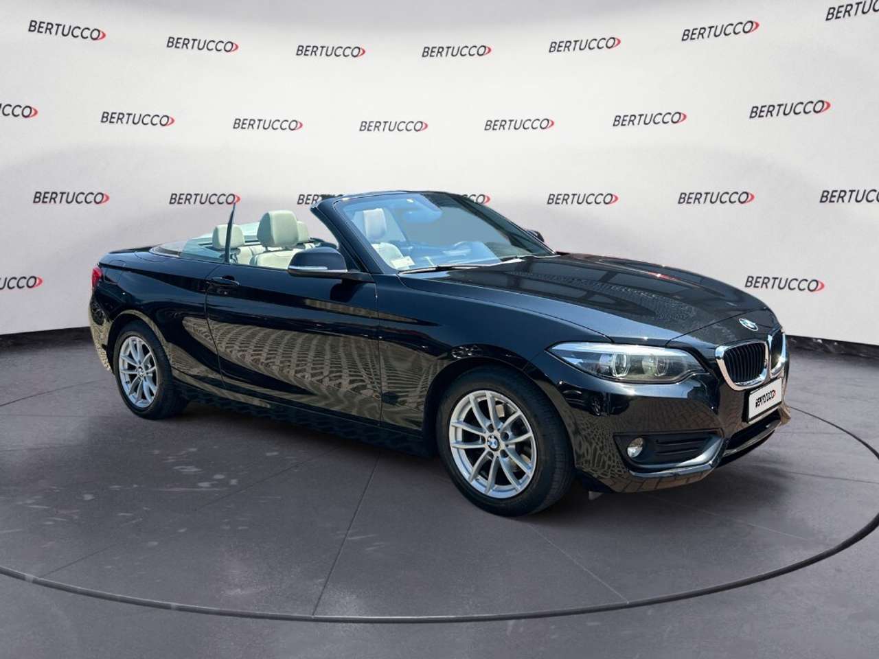 BMW 218 218d Cabrio Advantage