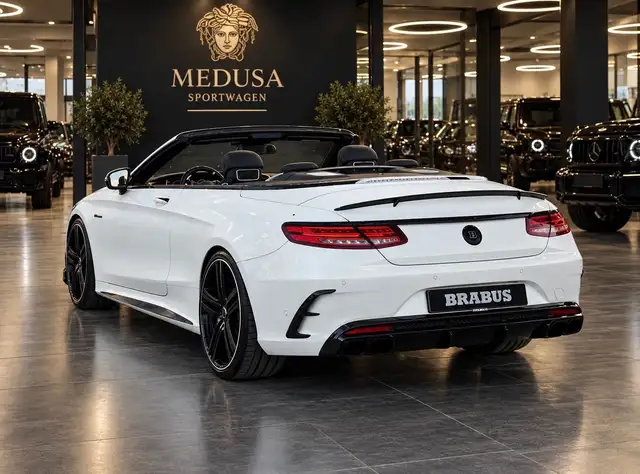 Mercedes-Benz S-Class view 4