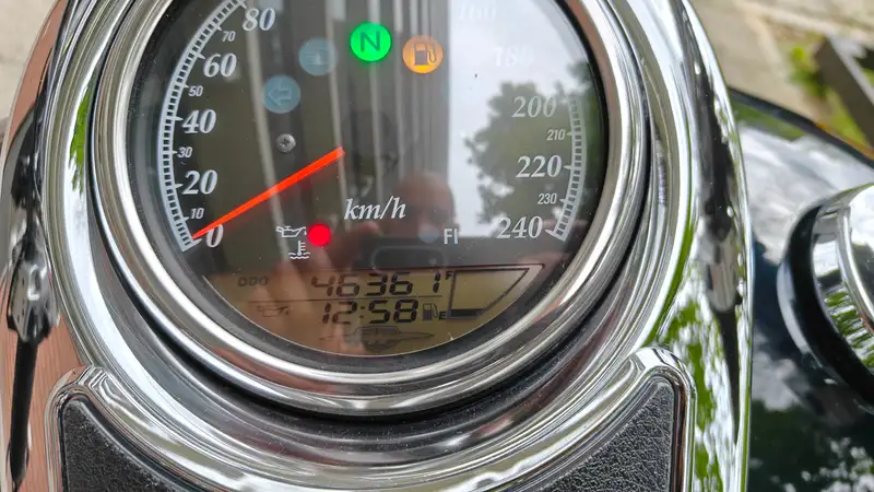 Suzuki Intruder C - foto 7