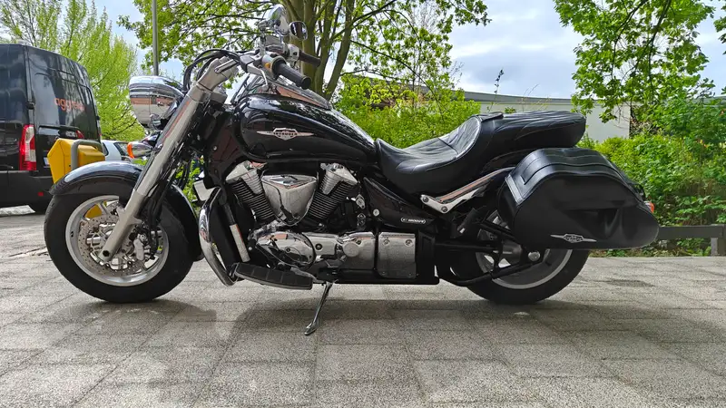 Suzuki Intruder C - foto 3