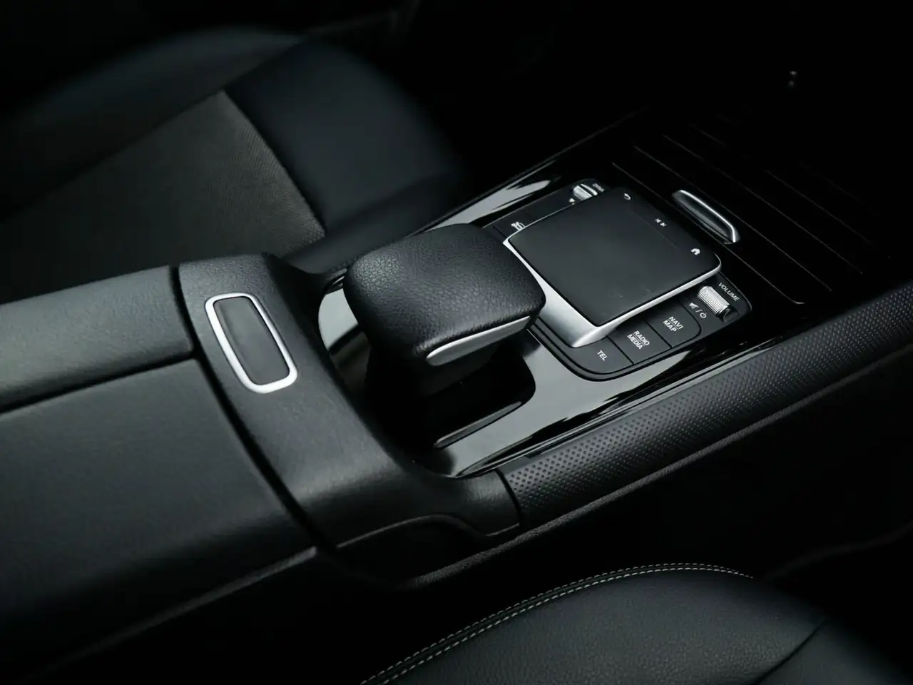 Mercedes-Benz GLA 180 180 d executive auto 18