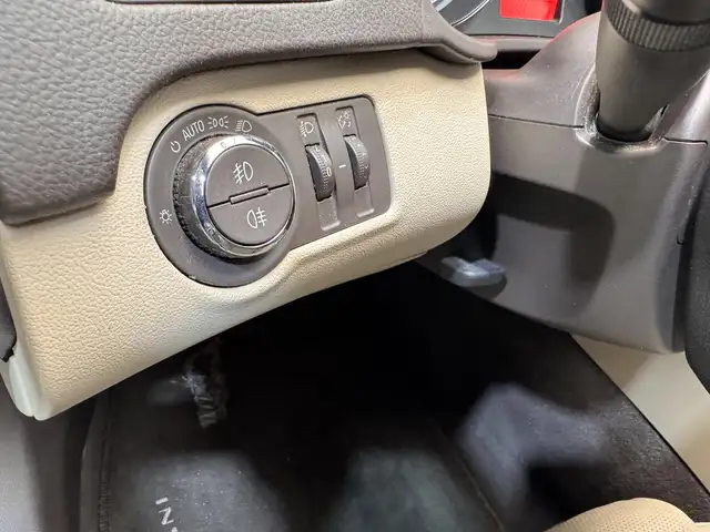 Opel Insignia view 18