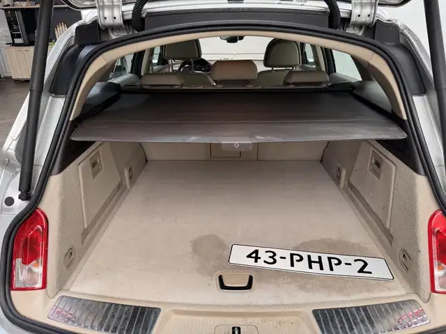 Opel Insignia view 9