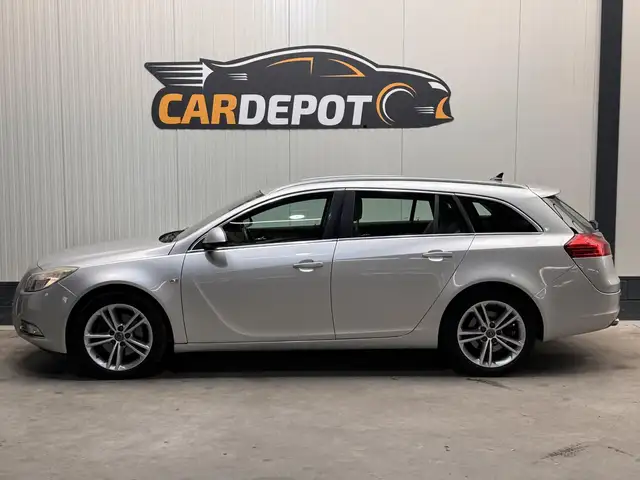 Opel Insignia view 8