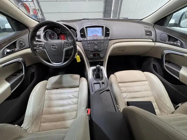 Opel Insignia view 11