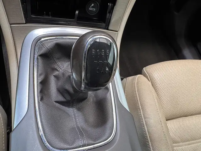 Opel Insignia view 12