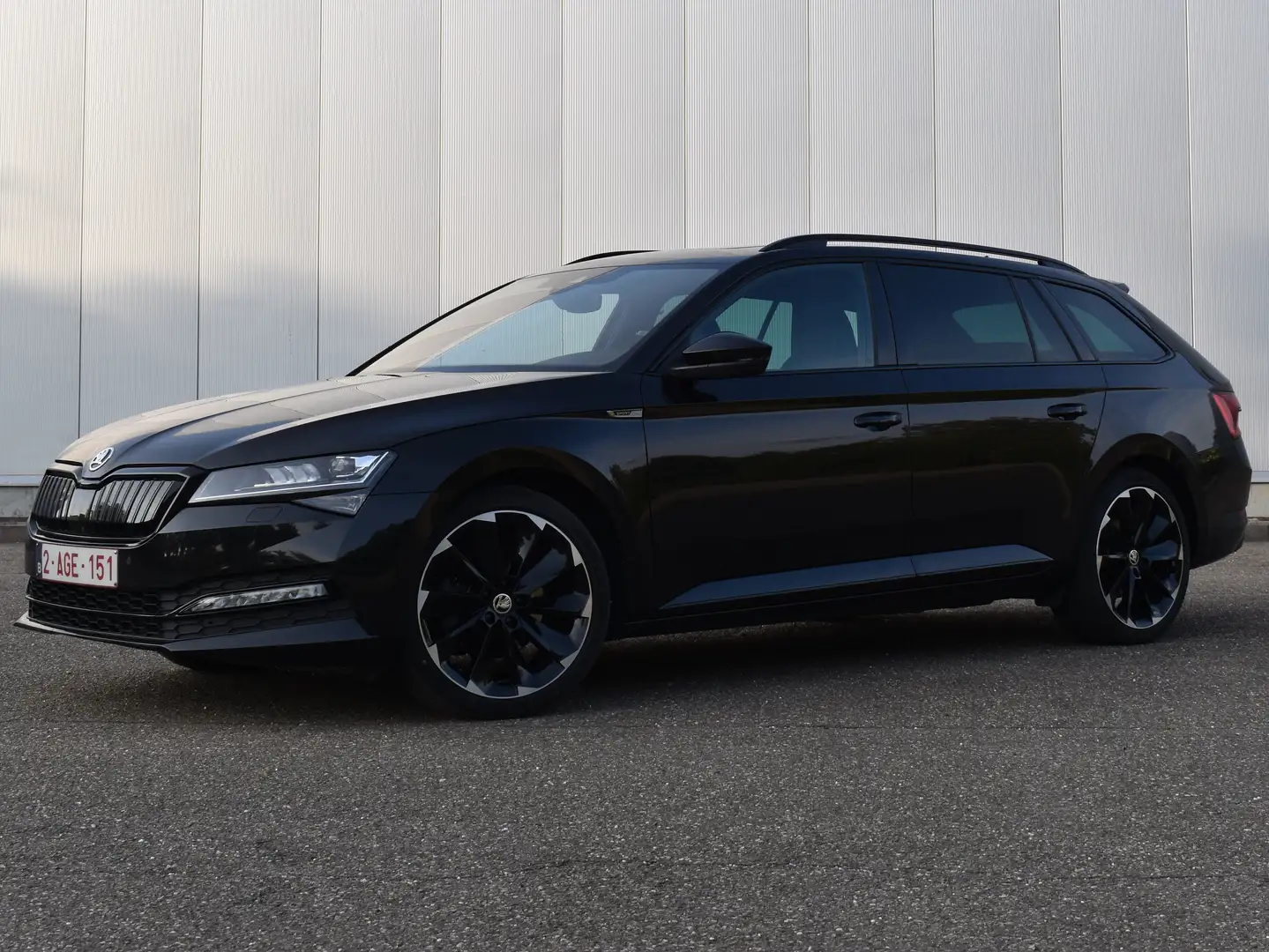 Skoda Superb Superb Combi 1.4 TSI iV DSG Sportline Noir - 1