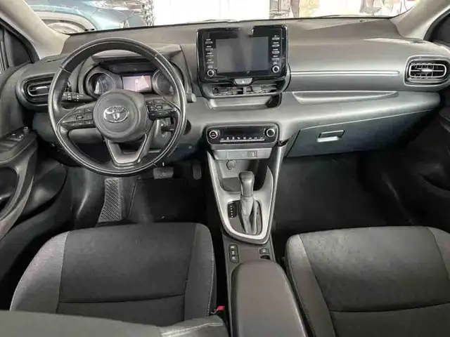 Toyota Yaris view 7