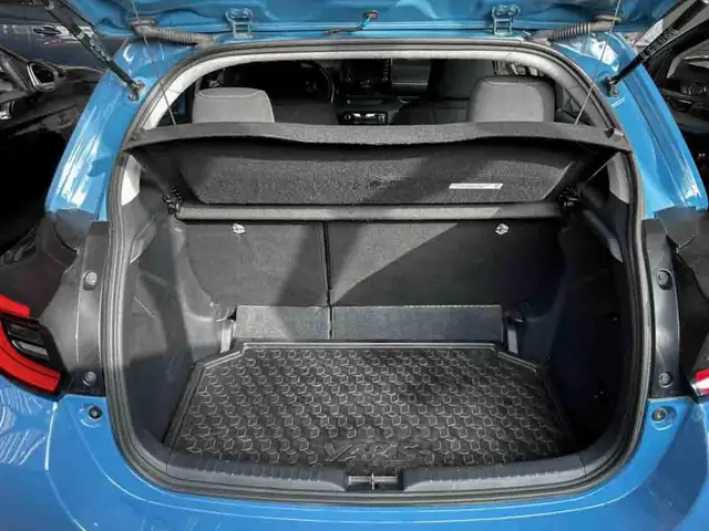 Toyota Yaris view 5
