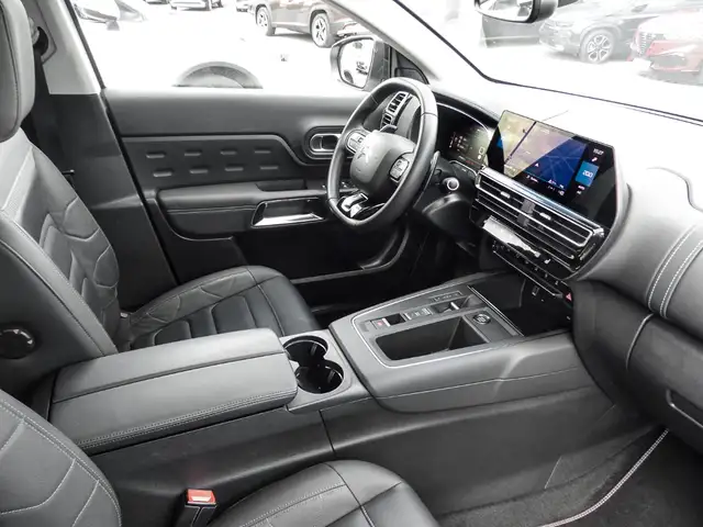 Citroen C5 Aircross view 4