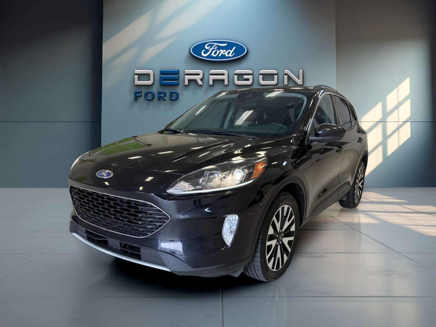 2020 Ford Escape SEL TI
