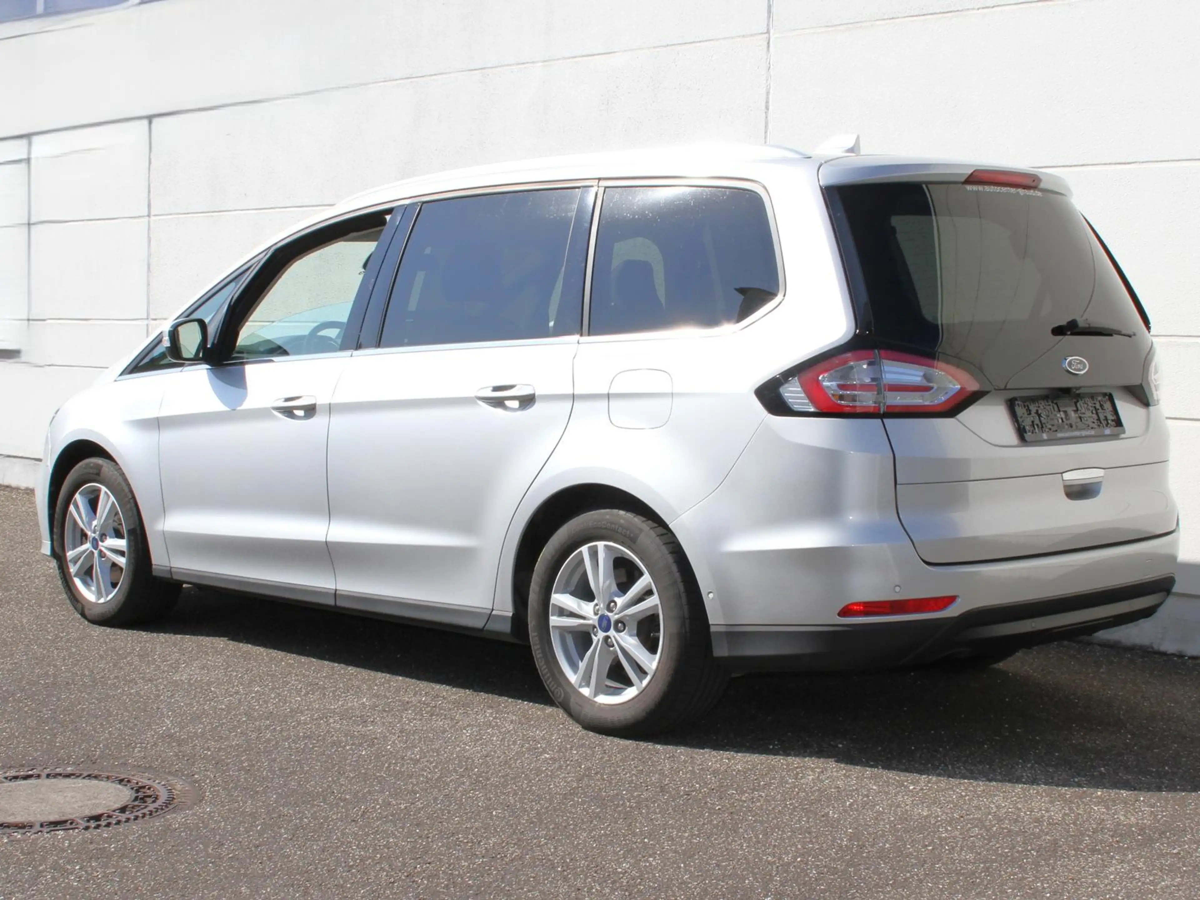 Ford Galaxy 2.0 Titanium Leder Adapt LED Panorama AHK — photo 9