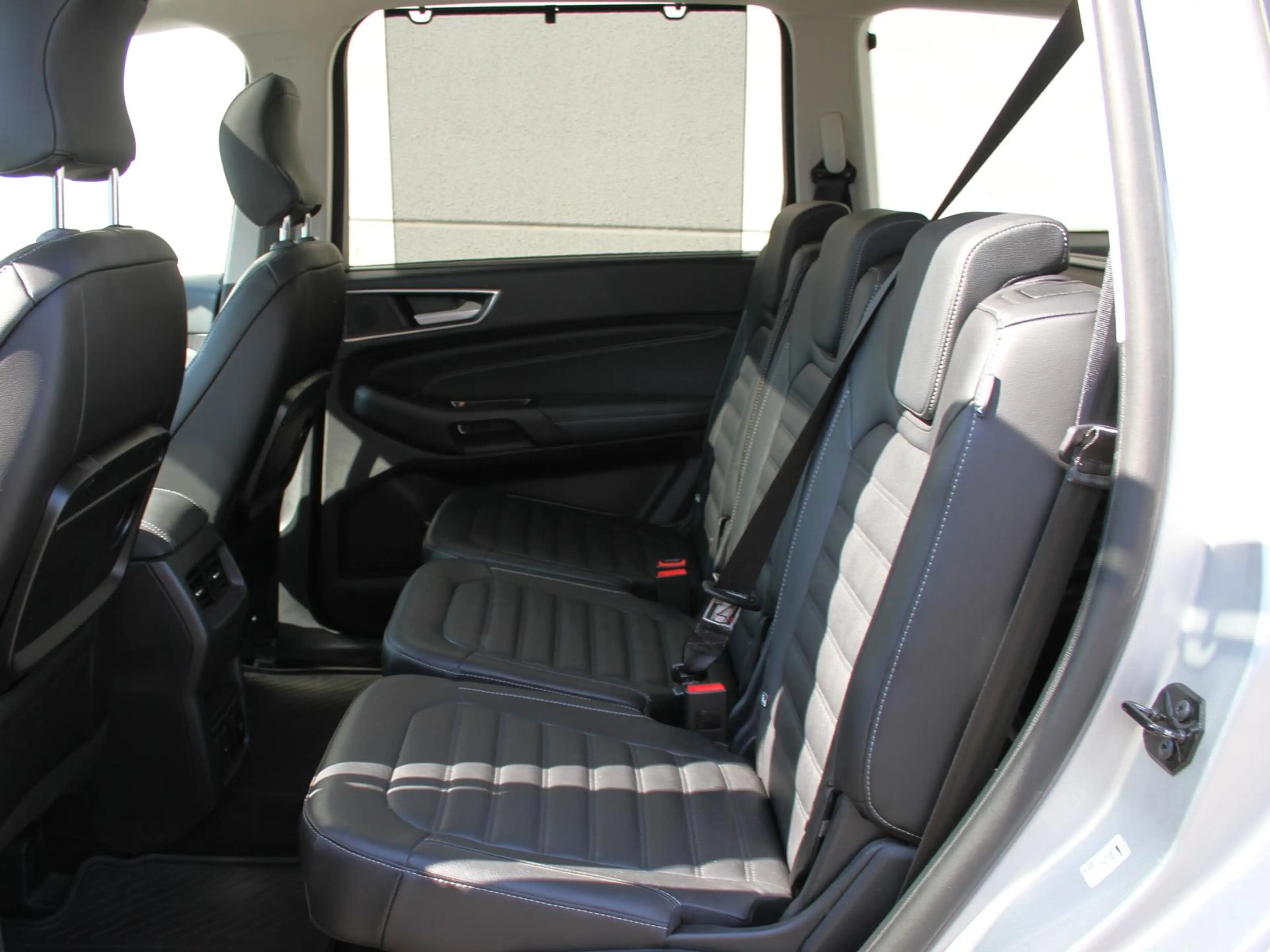 Ford Galaxy 2.0 Titanium Leder Adapt LED Panorama AHK — photo 7