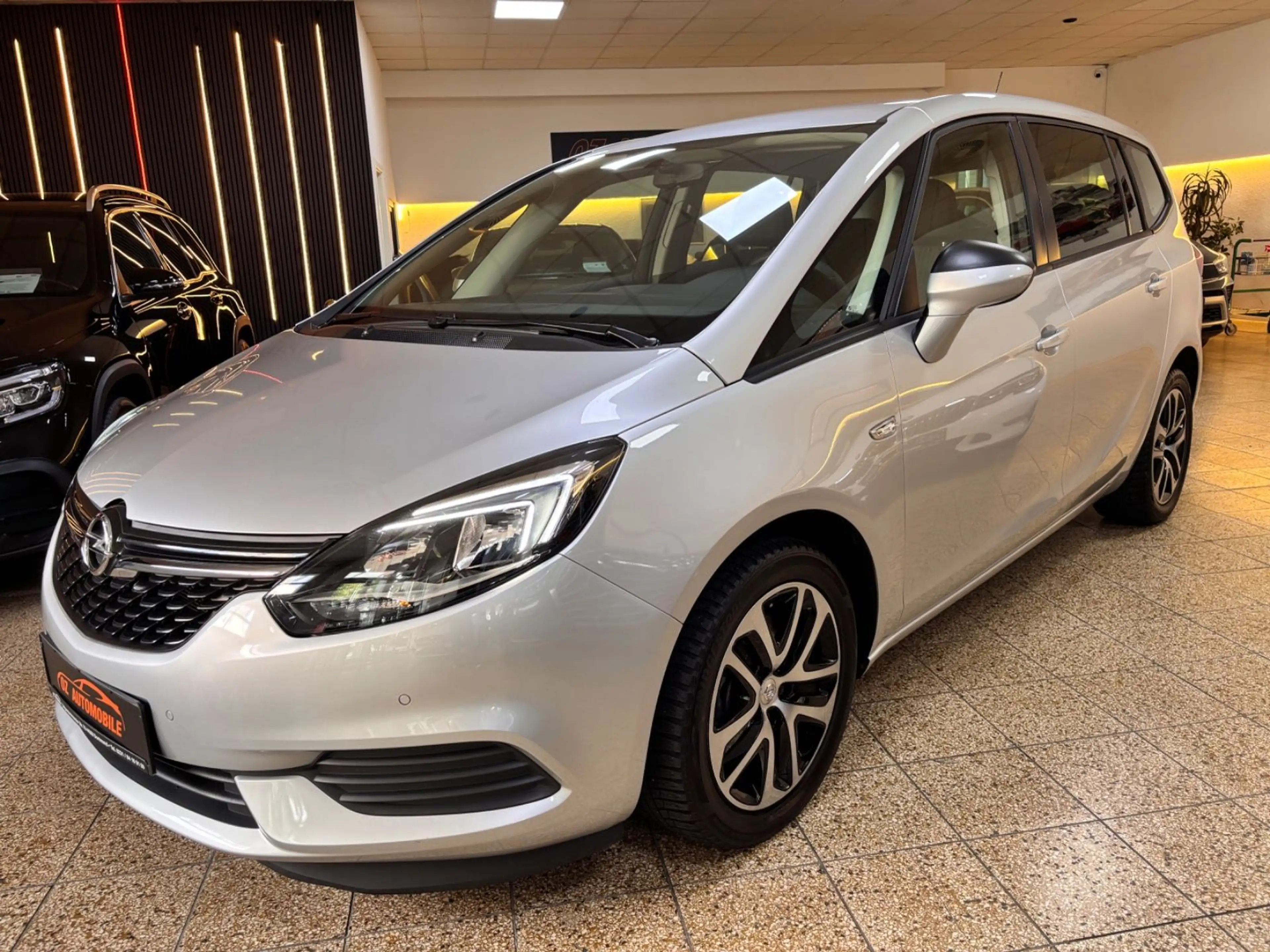 Opel Zafira C Edition Start/Stop 1.Hand — photo 2