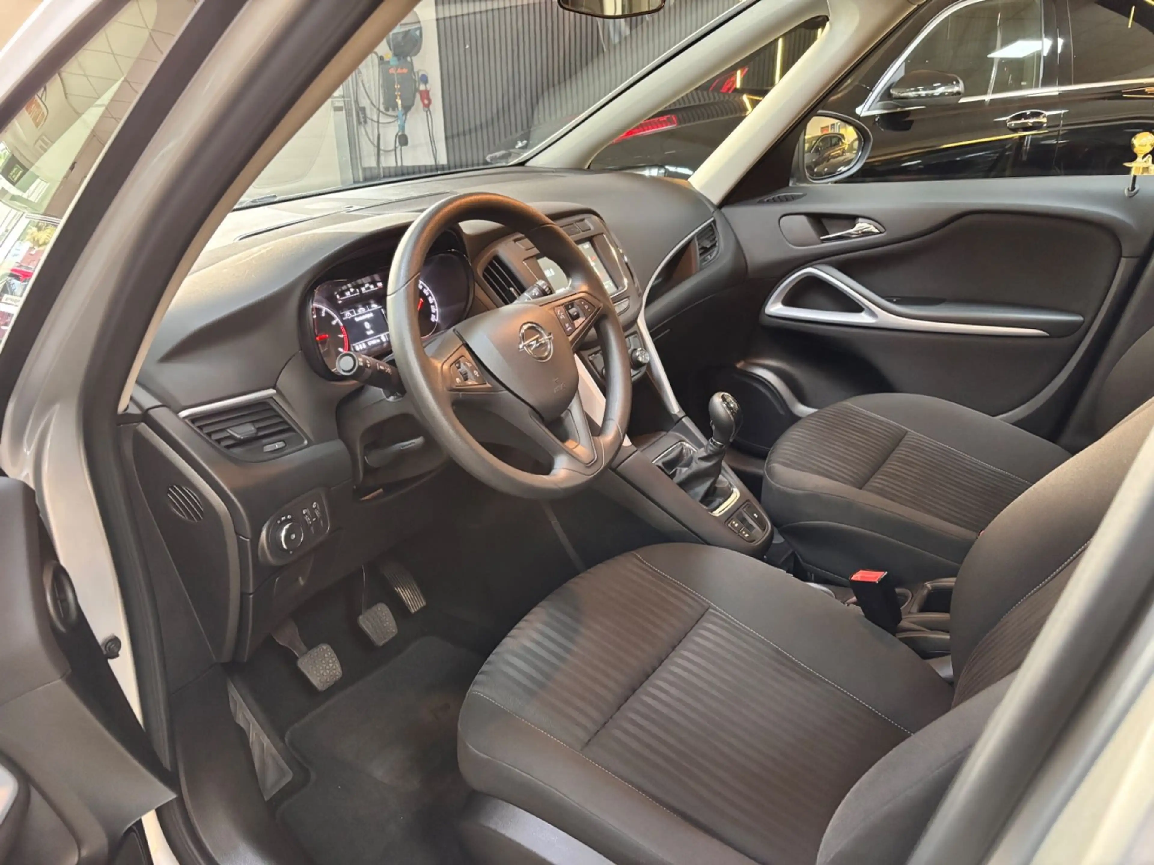 Opel Zafira C Edition Start/Stop 1.Hand — photo 10