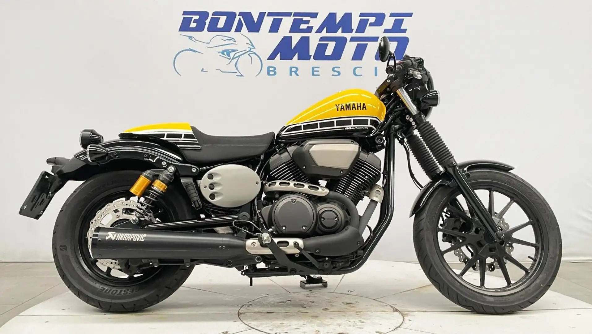 Yamaha XV 950 Racer 60th Anniversary 2017 - AKRAPOVIC Amarillo - 1