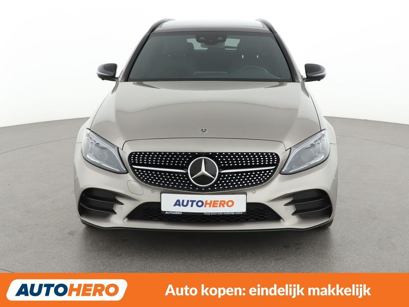 Mercedes-Benz C 300 C 300e T AMG Line — photo 9