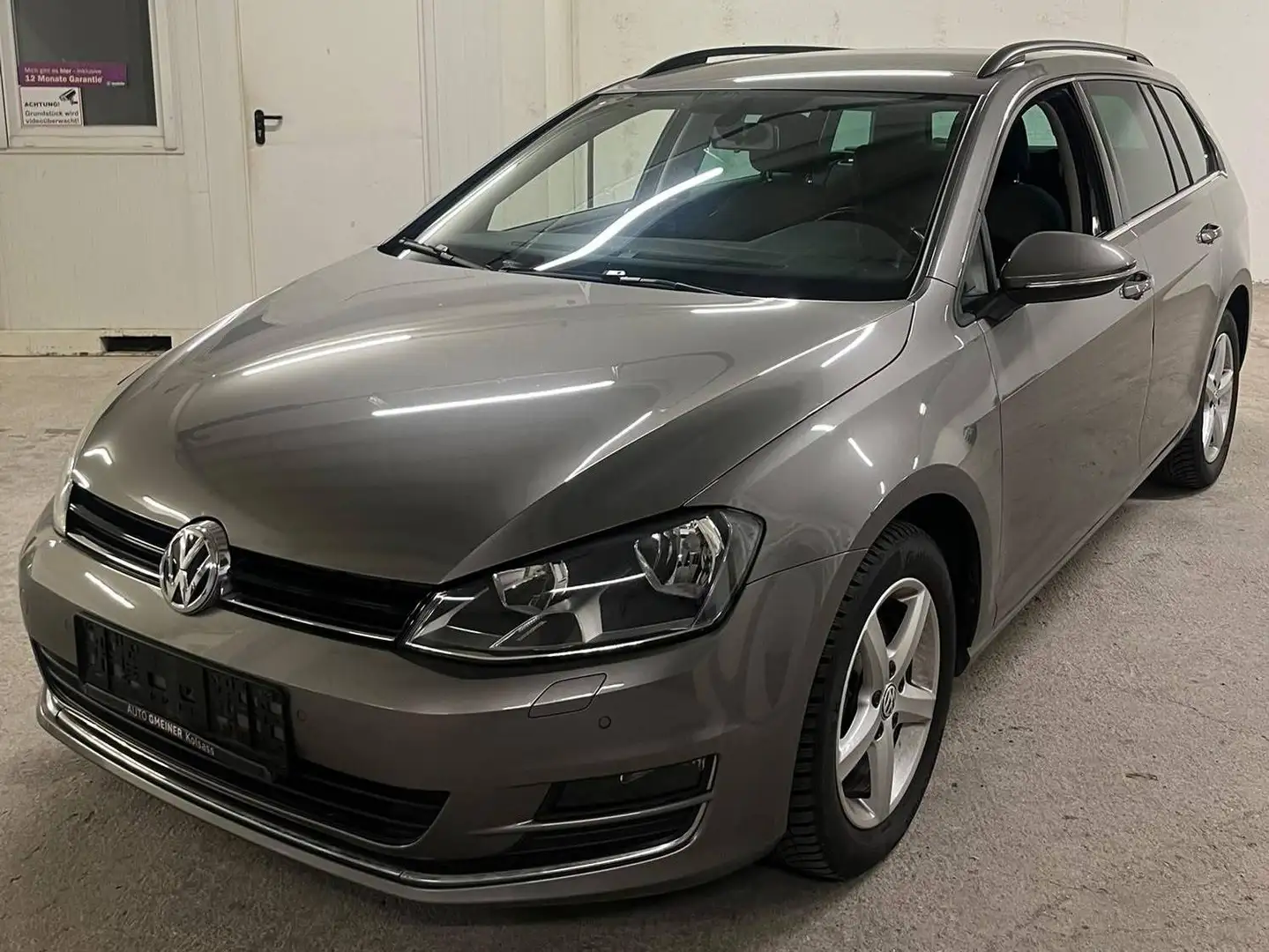 Volkswagen Golf Variant Grau - 1