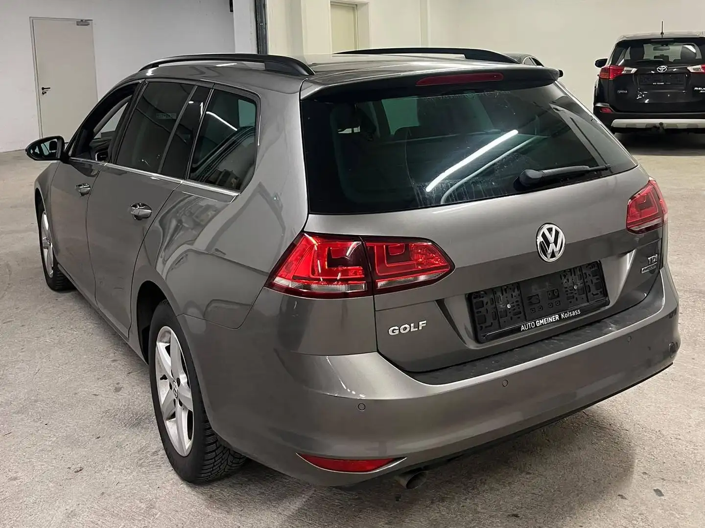 Volkswagen Golf Variant Grau - 2