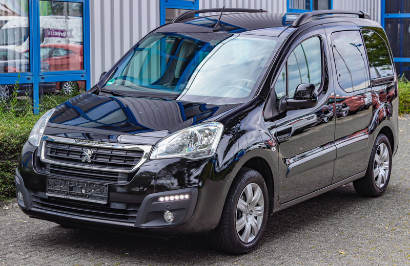 Peugeot Partner Tepee*1HAND*NAVI*KAMERA*TEMPO*SiHEIZ*PDC