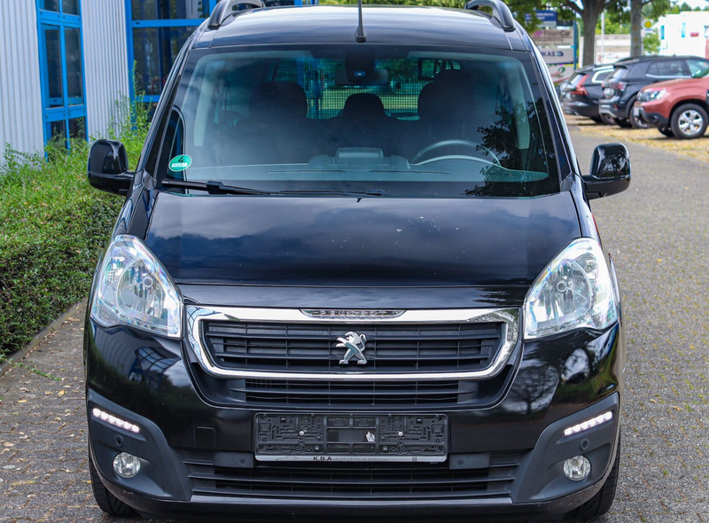 Peugeot Partner Tepee*1HAND*NAVI*KAMERA*TEMPO*SiHEIZ*PDC — photo 3