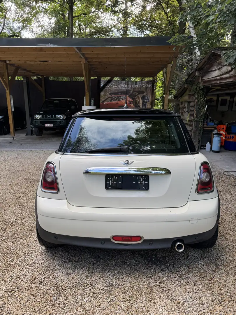 MINI Cooper D 1.6 D. Blanc - 2