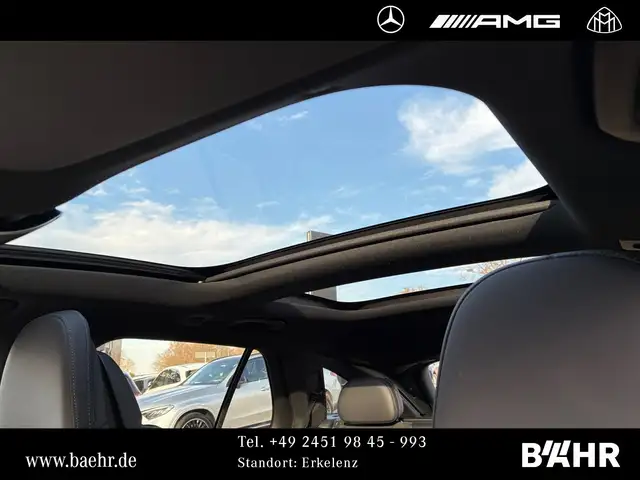 Mercedes-Benz E-Class view 11