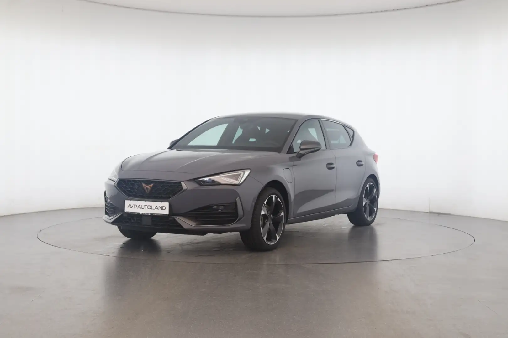 CUPRA Leon 1.4 e-Hybrid DSG | NAVI | ACC | LED | Grijs - 2