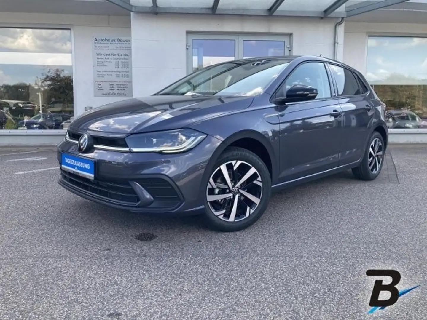 Volkswagen Polo 1.0 TSI Move IQ Light App ParkAss Cockpit Grau - 2