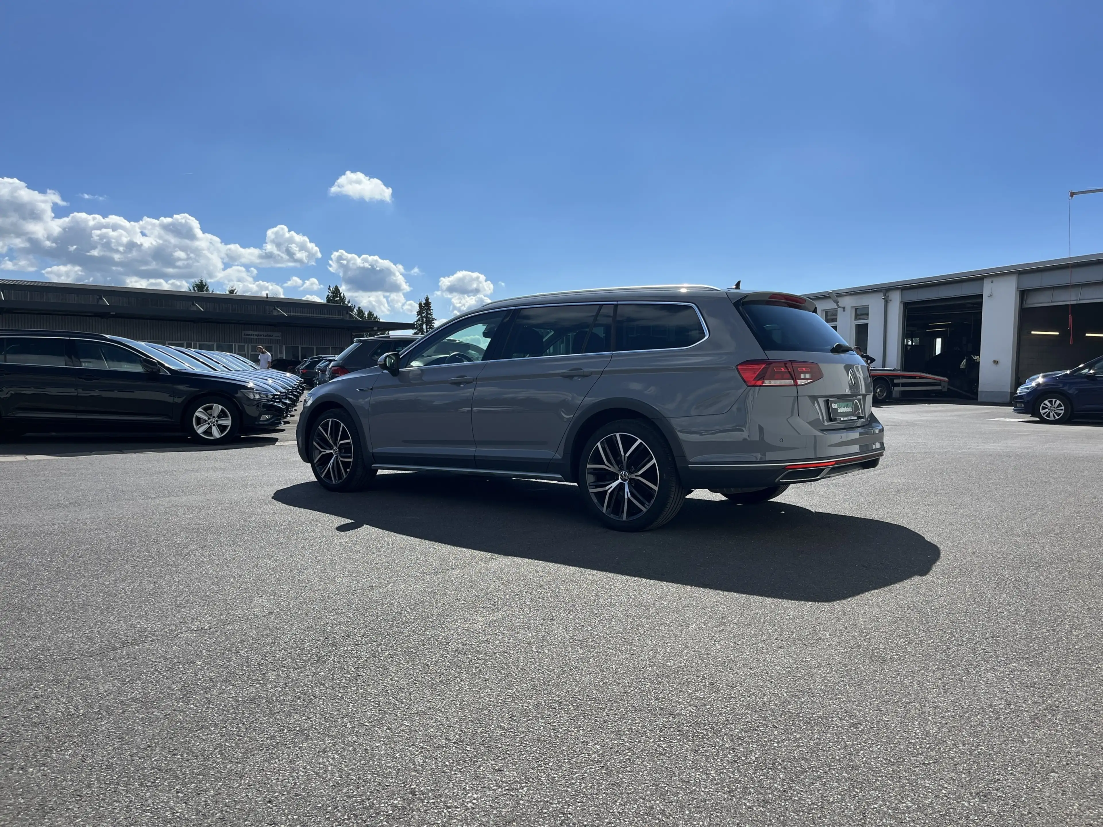 Volkswagen Passat Alltrack 2.0 TDI DSG 4Mo 1,99% Fin. Navi TravelAssist LED R — photo 10