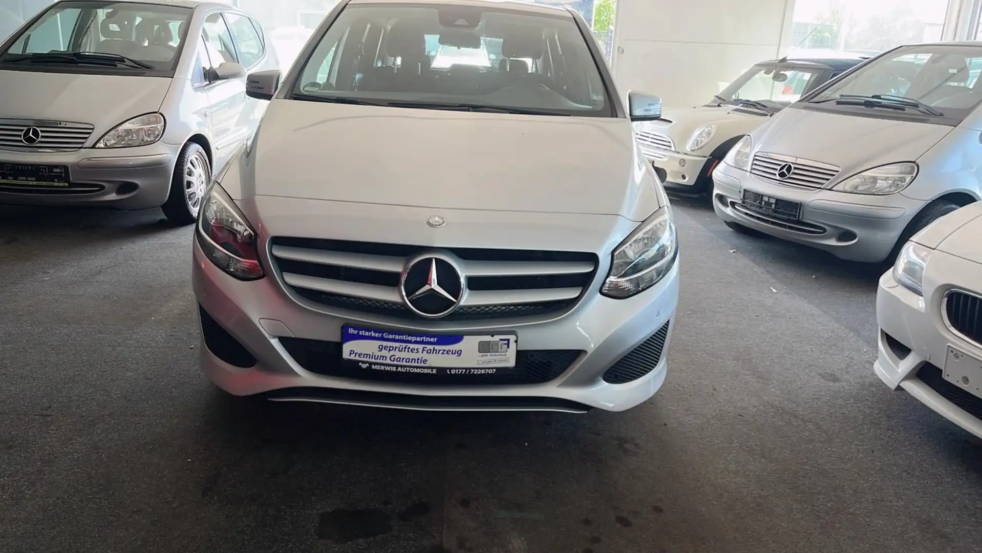 Mercedes-Benz B 180 Automatik Totwinkel Kamera Tempomat Silber - 2