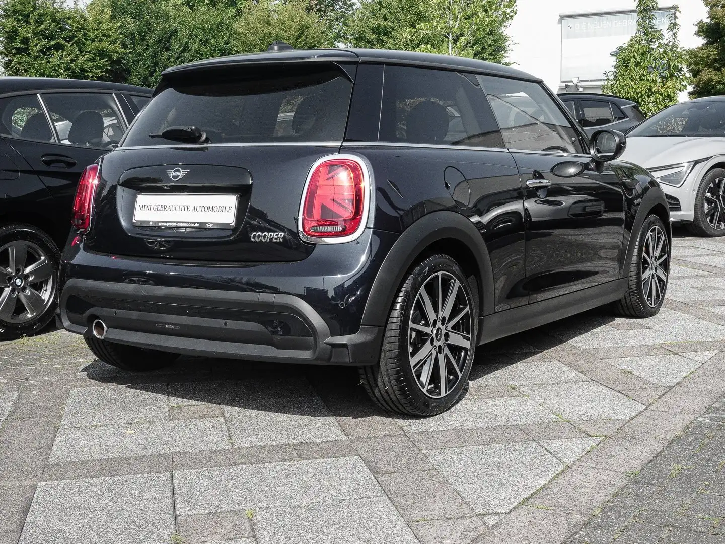 MINI Cooper AUT+PANO+RFK+NAVI+YOURS+ Nero - 2