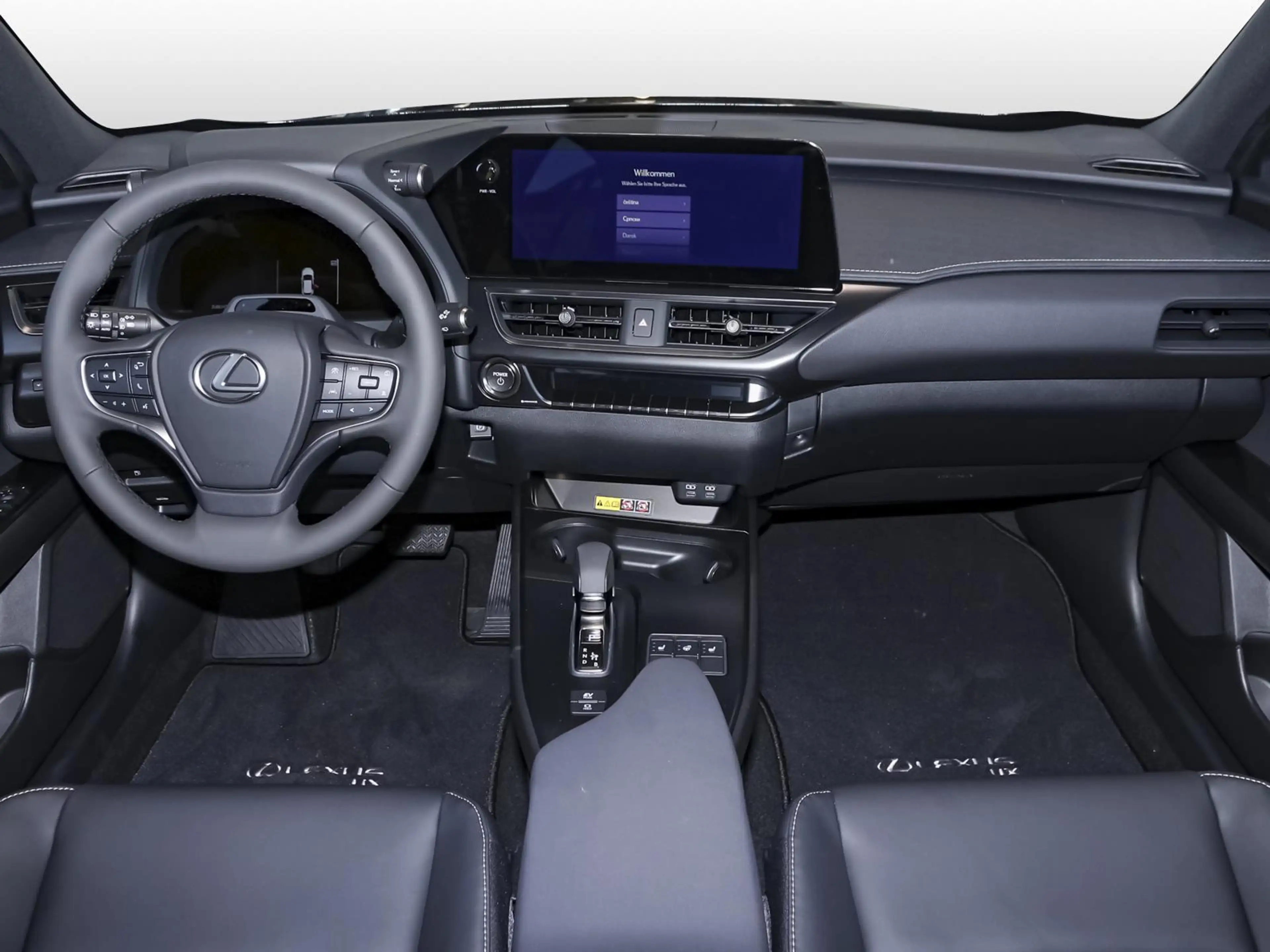 Lexus UX 250h 300h F-Sport Design LEDER NAVI SHZ PDC KLIMA — photo 8