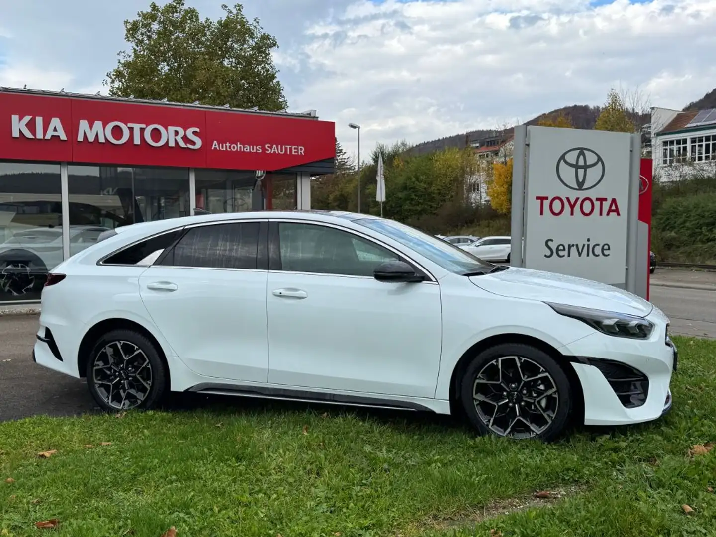 Kia ProCeed / pro_cee'd 1.5 T-GDI DCT7 OPF GT LINE Blanc - 2