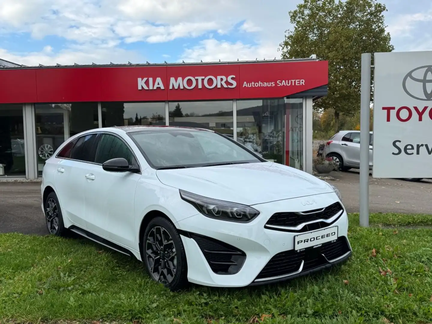 Kia ProCeed / pro_cee'd 1.5 T-GDI DCT7 OPF GT LINE Blanc - 1