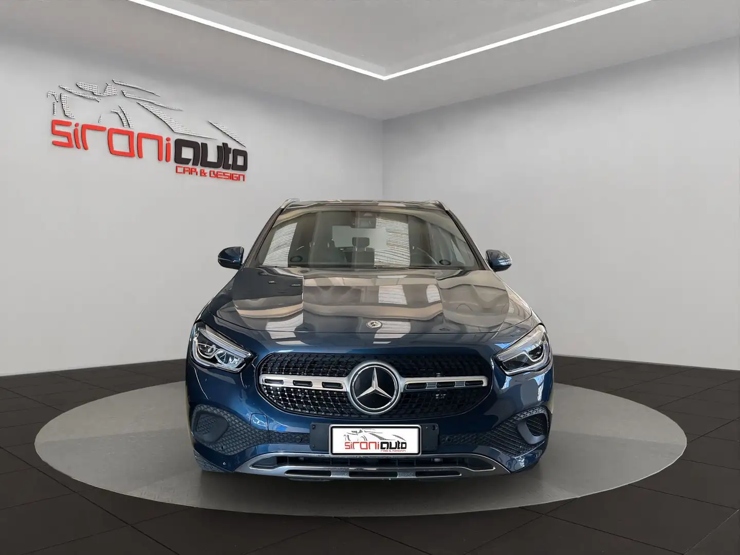 Mercedes-Benz GLA 180 GLA 180 d Automatic Sport Bleu - 2