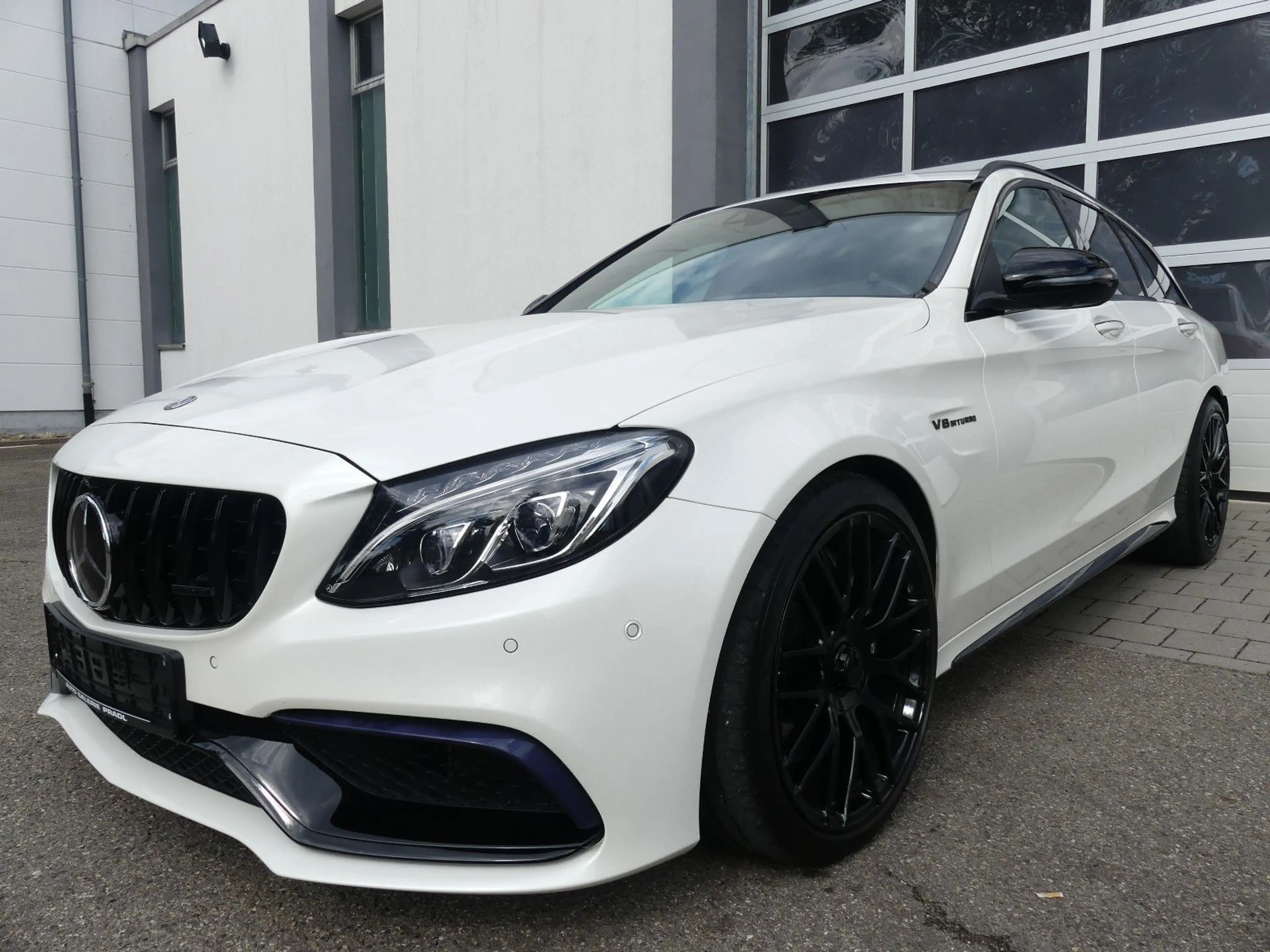 Mercedes-Benz C 63 AMG C 63 T AMG Perf.AGA/Burmester/360°/Designo/Night