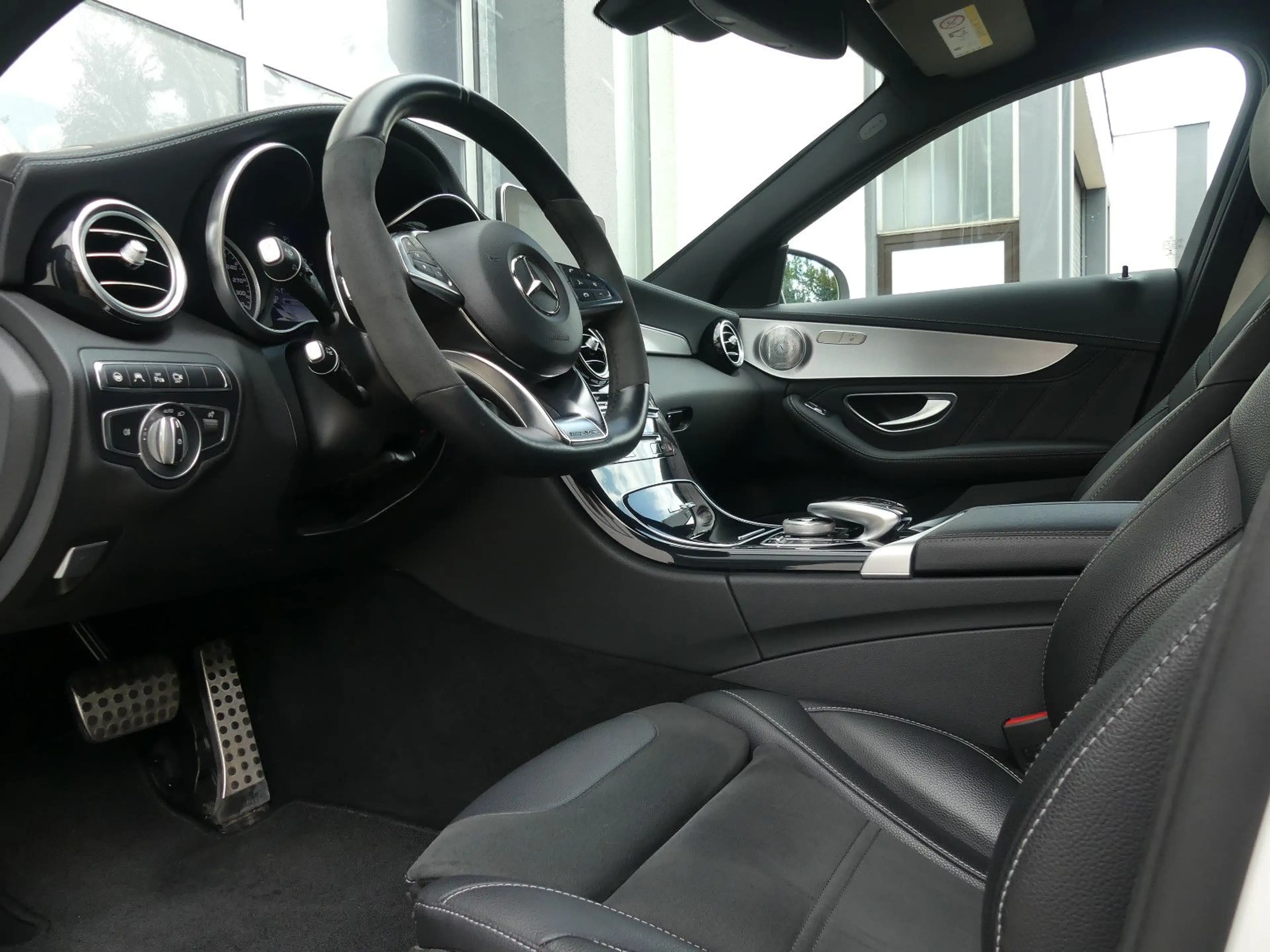 Mercedes-Benz C 63 AMG C 63 T AMG Perf.AGA/Burmester/360°/Designo/Night — photo 9