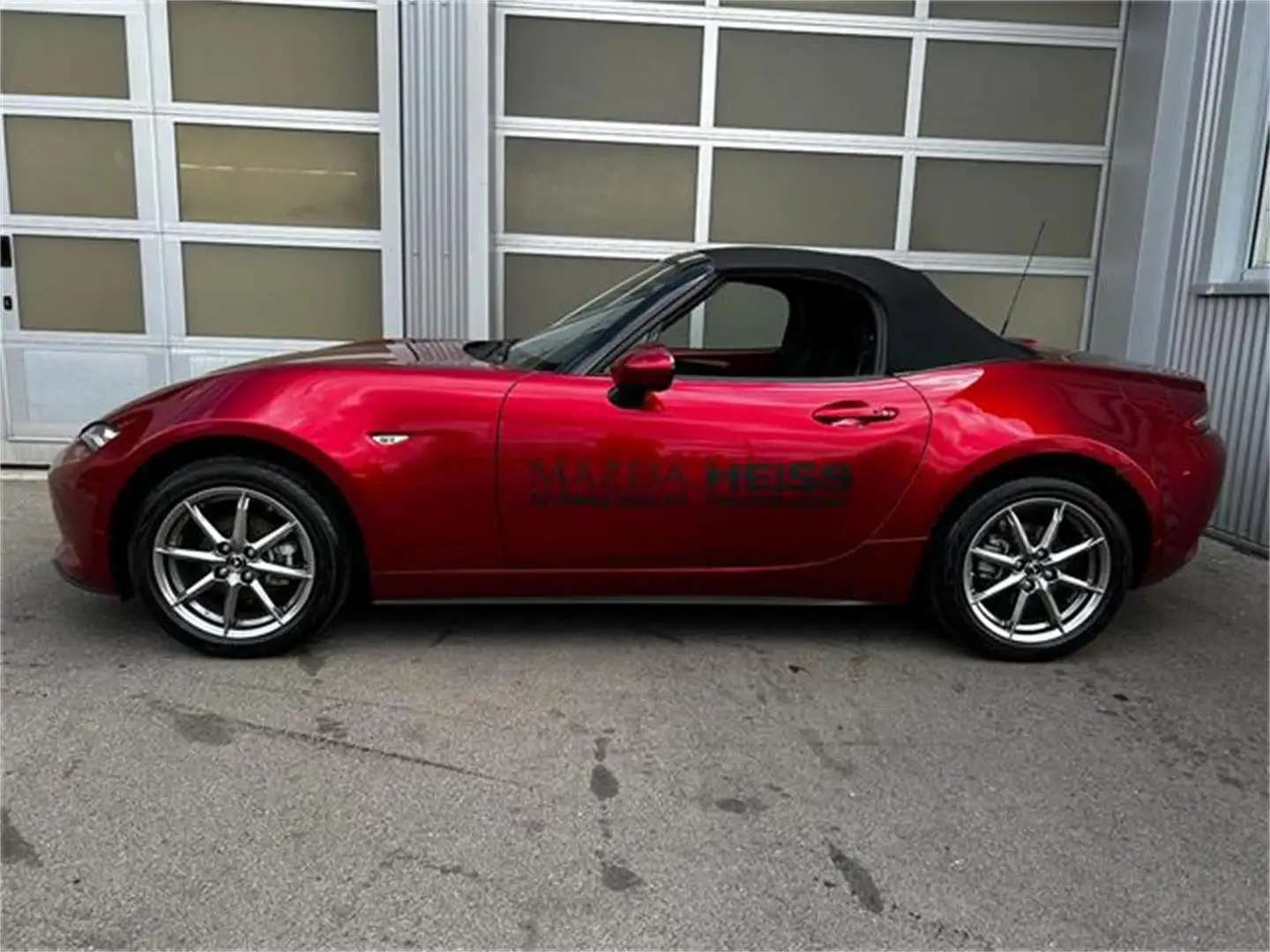 Mazda MX-5 ST G132 Skyactiv Exclusive-Line Roadster Soft Rot - 2