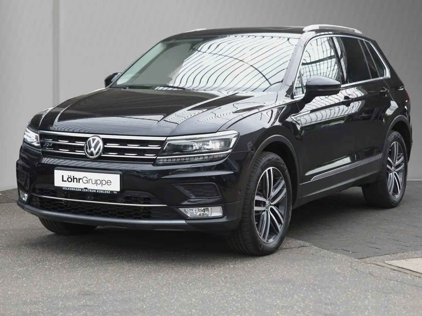 Volkswagen Tiguan 2.0 TSI DSG Highline 4Mo AHK/Navi/RFK Schwarz - 2