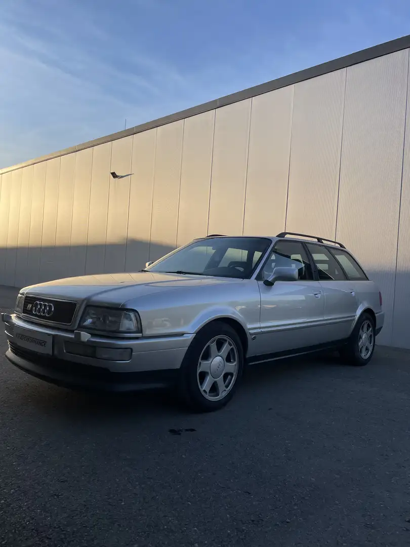 Audi S2 80 Avant - 2