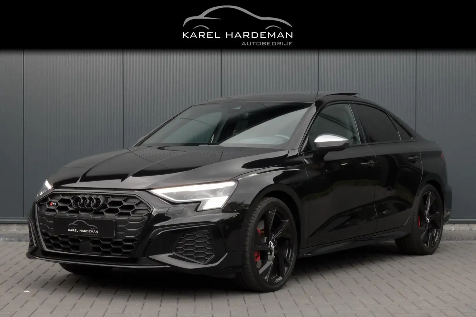 Audi A3 Limousine 2.0 TFSI quattro S3 Edition One | HEAD U Noir - 1