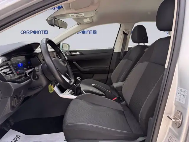 Volkswagen Polo view 10