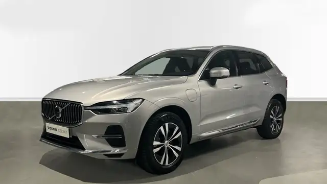 Volvo XC60 2.0 T6 RECHARGE CORE AUTO 4WD 350 5P